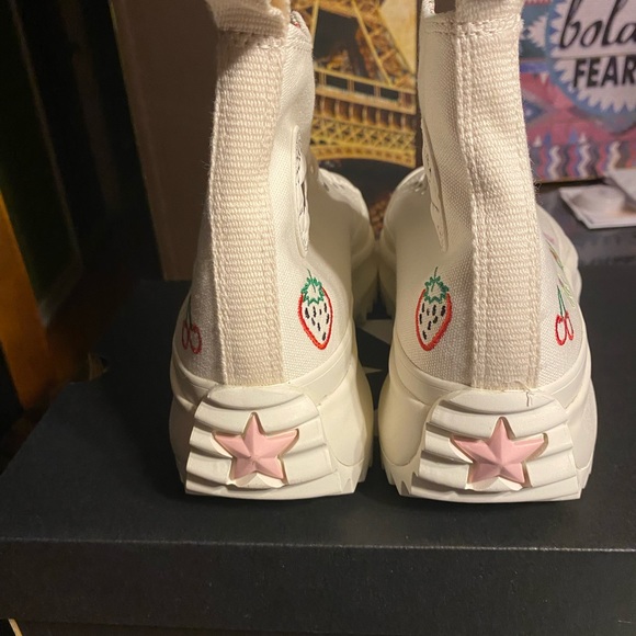 NWT Converse Run Star Hike High Top Sneakers - Picture 6 of 9